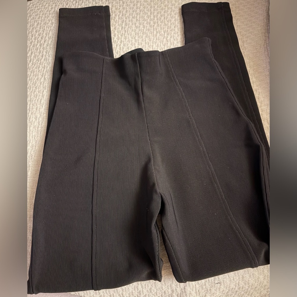 Equestrian Riding Pants - Picture 4 of 5